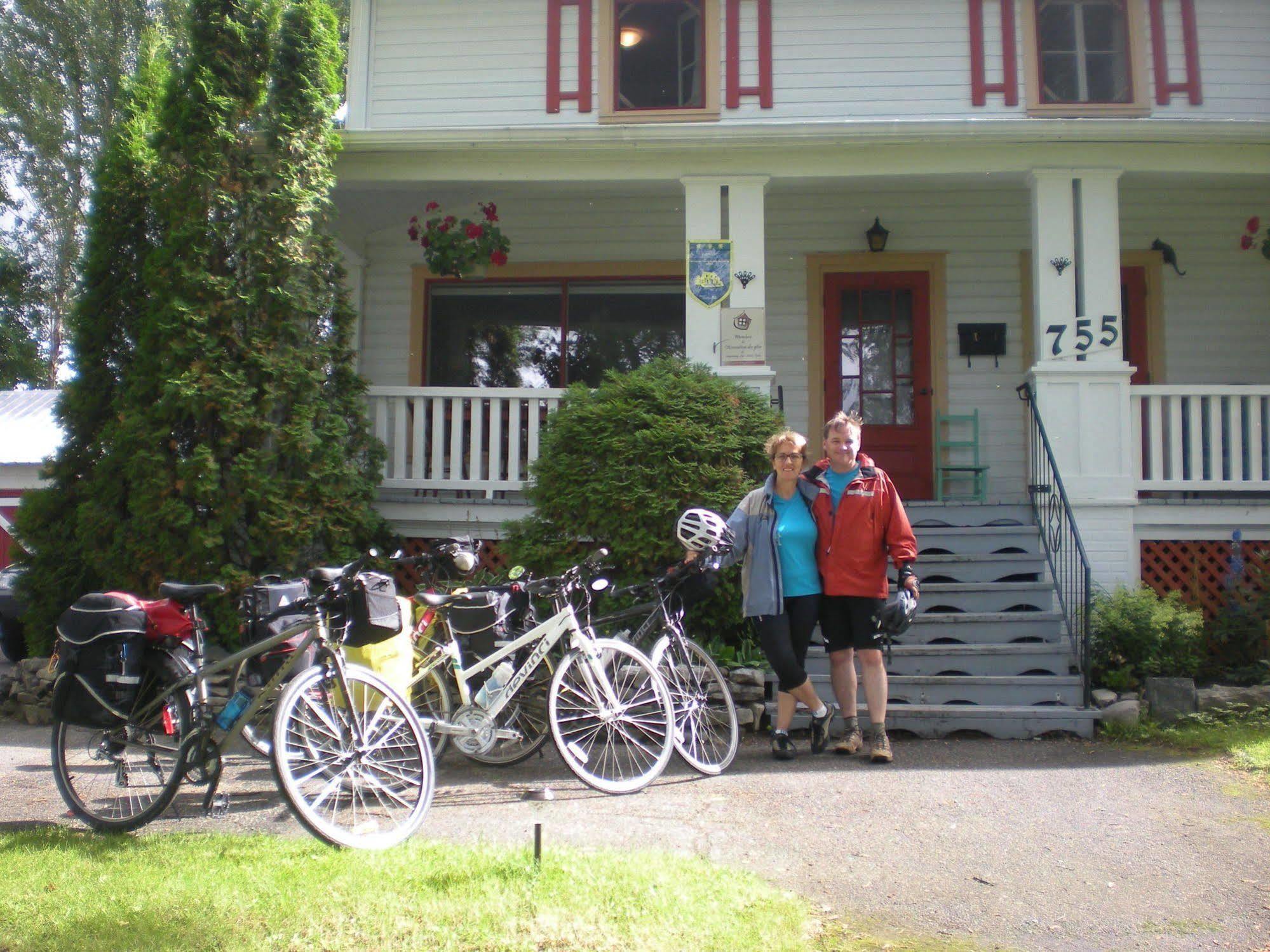 Almatoit Bed & Breakfast Exterior foto